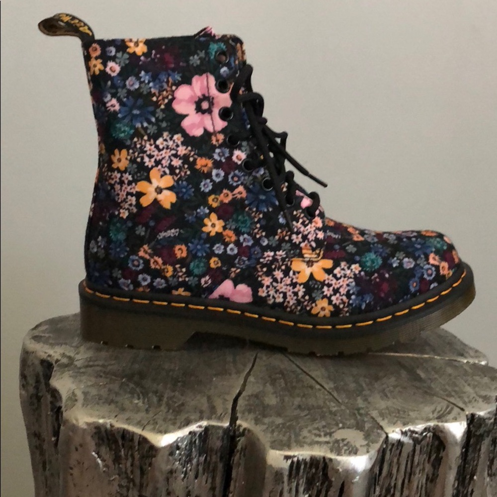 Dr. Martens